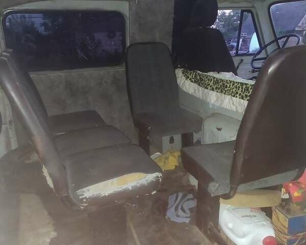 Сірий УАЗ 3741, об'ємом двигуна 2.4 л та пробігом 268 тис. км за 1500 $, фото 5 на Automoto.ua