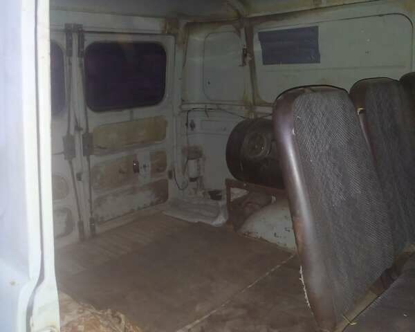 Сірий УАЗ 3741, об'ємом двигуна 2.4 л та пробігом 268 тис. км за 1500 $, фото 4 на Automoto.ua