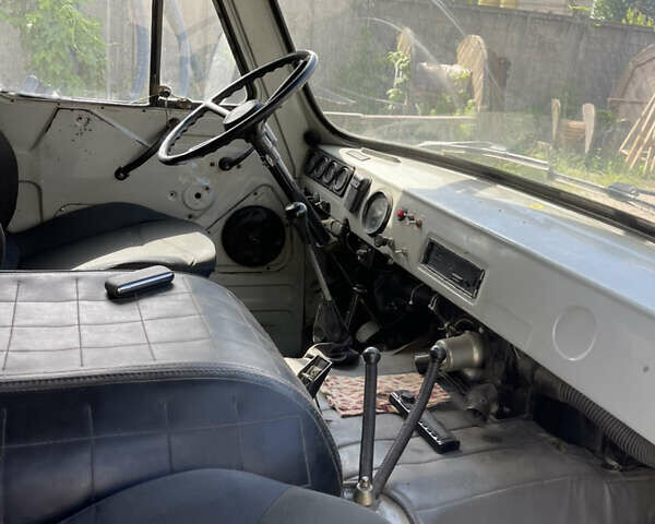 УАЗ 3741 2007 у Кременчуге на Automoto.ua Сірий УАЗ 3741, об'ємом двигуна 2.89 л та пробігом 1 тис. км за 4500 $, фото 7 на Automoto.ua