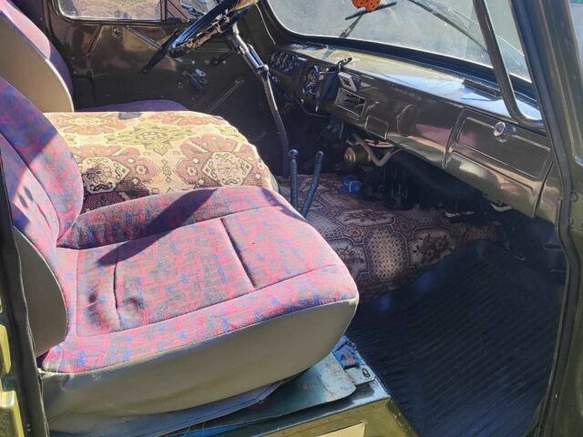 Зелений УАЗ 3741, об'ємом двигуна 0 л та пробігом 3 тис. км за 3000 $, фото 18 на Automoto.ua