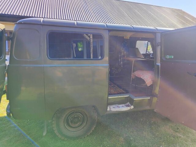 Зелений УАЗ 3741, об'ємом двигуна 0 л та пробігом 3 тис. км за 3000 $, фото 2 на Automoto.ua