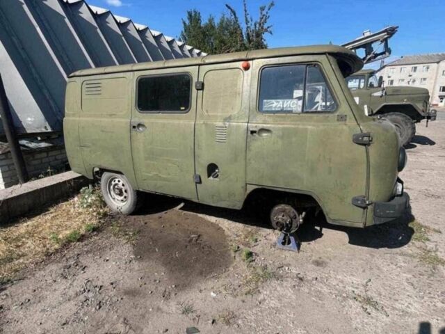 Зеленый УАЗ 3741, объемом двигателя 2.7 л и пробегом 250 тыс. км за 461 $, фото 4 на Automoto.ua