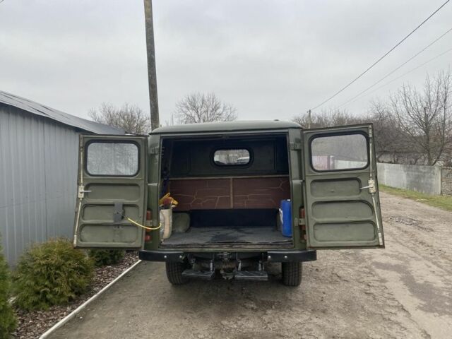 Зеленый УАЗ 3741, объемом двигателя 2.4 л и пробегом 100 тыс. км за 1800 $, фото 4 на Automoto.ua