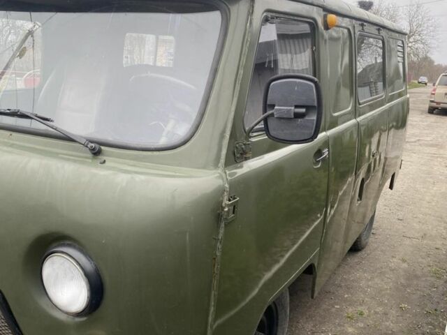 Зеленый УАЗ 3741, объемом двигателя 2.4 л и пробегом 100 тыс. км за 1800 $, фото 8 на Automoto.ua