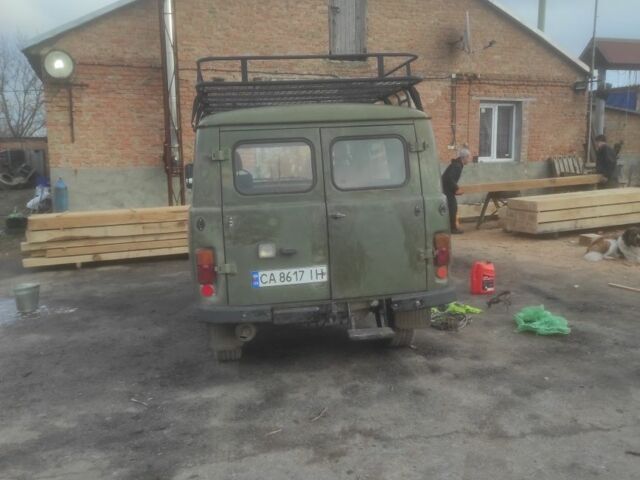 Зеленый УАЗ 3741, объемом двигателя 2.7 л и пробегом 110 тыс. км за 7000 $, фото 5 на Automoto.ua