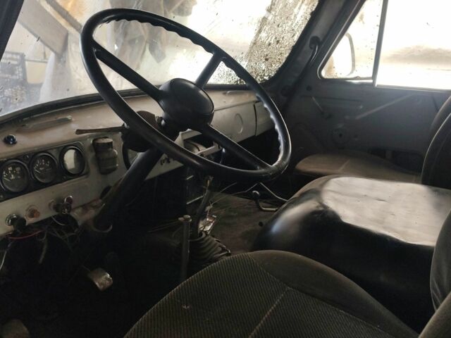 Зелений УАЗ 3741, об'ємом двигуна 0 л та пробігом 16 тис. км за 955 $, фото 2 на Automoto.ua