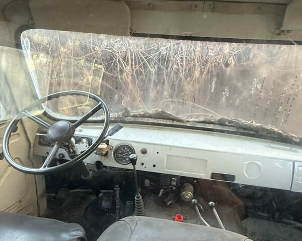 Білий УАЗ 39062, об'ємом двигуна 0 л та пробігом 92 тис. км за 2000 $, фото 2 на Automoto.ua