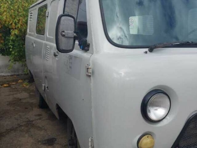 Серый УАЗ 3909 Фермер, объемом двигателя 2.4 л и пробегом 464 тыс. км за 1124 $, фото 2 на Automoto.ua