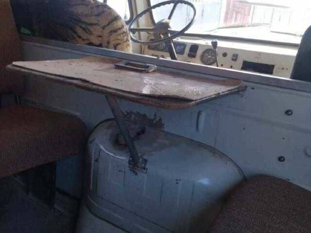 Серый УАЗ 3909 Фермер, объемом двигателя 2.4 л и пробегом 310 тыс. км за 1124 $, фото 8 на Automoto.ua