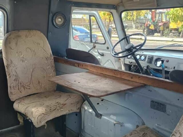 Серый УАЗ 3909 Фермер, объемом двигателя 2.4 л и пробегом 415 тыс. км за 1124 $, фото 6 на Automoto.ua