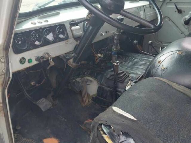 Серый УАЗ 3909 Фермер, объемом двигателя 2.4 л и пробегом 464 тыс. км за 1124 $, фото 3 на Automoto.ua