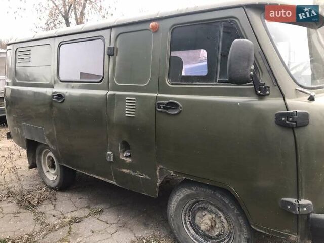 Зеленый УАЗ 3909 Фермер, объемом двигателя 2.45 л и пробегом 280 тыс. км за 983 $, фото 2 на Automoto.ua