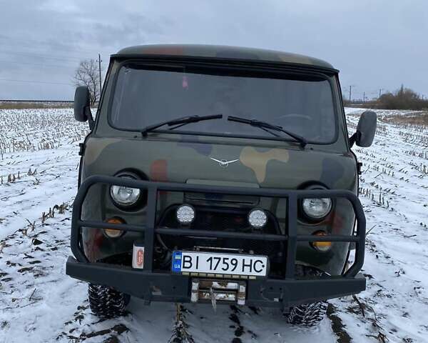 Зеленый УАЗ 3909 Фермер, объемом двигателя 2.7 л и пробегом 45 тыс. км за 13000 $, фото 1 на Automoto.ua