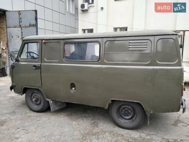 Зелений УАЗ 3909 Фермер, об'ємом двигуна 2.45 л та пробігом 98 тис. км за 2653 $, фото 1 на Automoto.ua