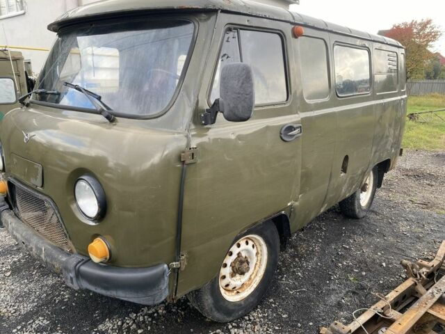 Зелений УАЗ 3909 Фермер, об'ємом двигуна 2.9 л та пробігом 75 тис. км за 2300 $, фото 1 на Automoto.ua