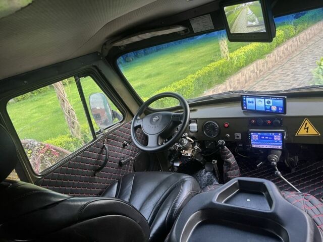 Зелений УАЗ 3909 Фермер, об'ємом двигуна 2.7 л та пробігом 289 тис. км за 8000 $, фото 3 на Automoto.ua