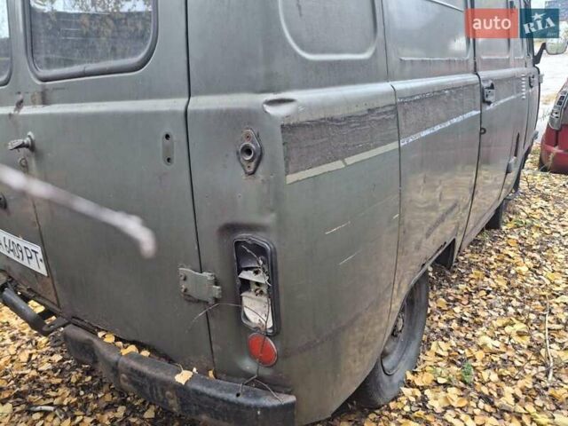 УАЗ 39099, об'ємом двигуна 2.89 л та пробігом 200 тис. км за 300 $, фото 1 на Automoto.ua