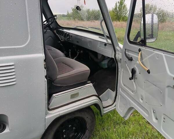 Серый УАЗ 3962, объемом двигателя 2.9 л и пробегом 300 тыс. км за 5000 $, фото 9 на Automoto.ua