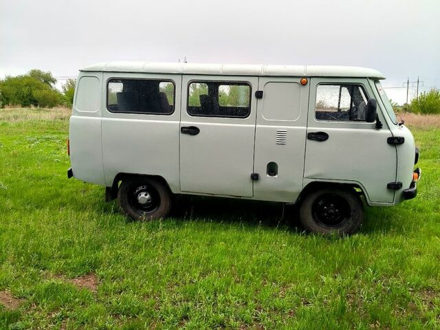 Серый УАЗ 3962, объемом двигателя 2.9 л и пробегом 1000 тыс. км за 6500 $, фото 1 на Automoto.ua