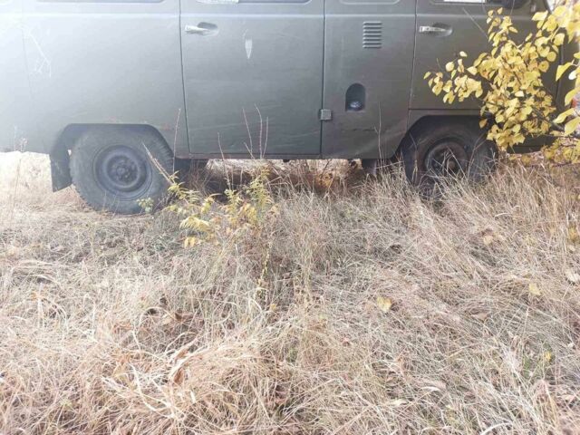 Зеленый УАЗ 3962, объемом двигателя 2.5 л и пробегом 1 тыс. км за 1942 $, фото 4 на Automoto.ua