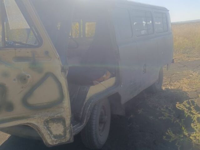 Зеленый УАЗ 3962, объемом двигателя 2 л и пробегом 2 тыс. км за 1538 $, фото 4 на Automoto.ua