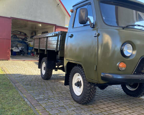 Зелений УАЗ 452 груз., об'ємом двигуна 2.45 л та пробігом 70 тис. км за 4999 $, фото 8 на Automoto.ua