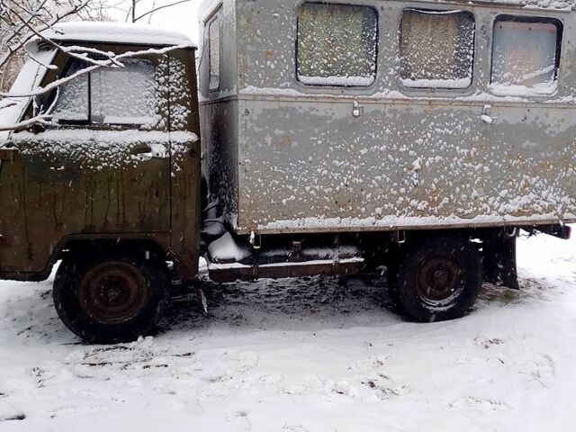 УАЗ 452, об'ємом двигуна 2.4 л та пробігом 100 тис. км за 1600 $, фото 2 на Automoto.ua