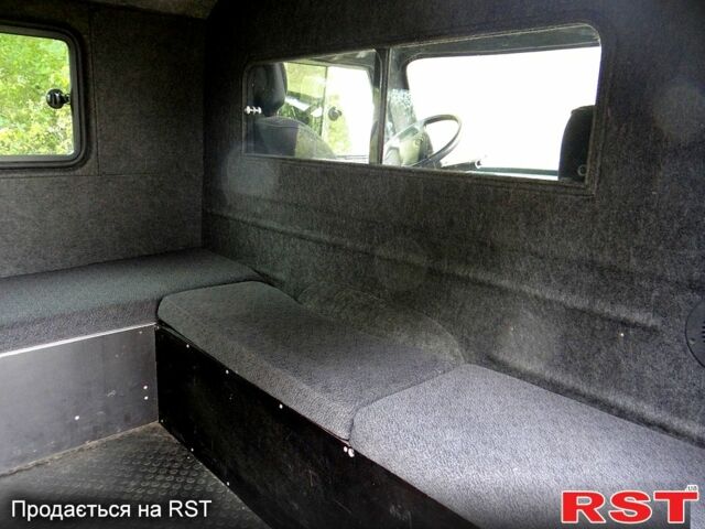 УАЗ 452, объемом двигателя 2.4 л и пробегом 0 тыс. км за 5000 $, фото 3 на Automoto.ua