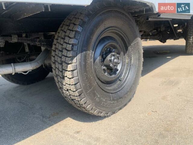 Білий УАЗ 452 пас, об'ємом двигуна 2.5 л та пробігом 88 тис. км за 2500 $, фото 14 на Automoto.ua