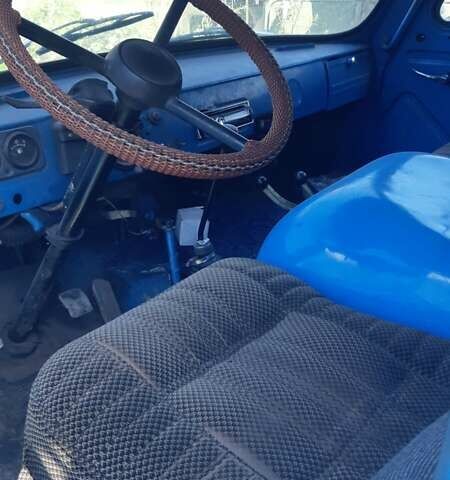 УАЗ 452 1977 в Харькове на Automoto.ua Синий УАЗ 452, объемом двигателя 2.5 л и пробегом 100 тыс. км за 1200 $, фото 4 на Automoto.ua