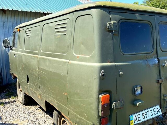 Зеленый УАЗ 452, объемом двигателя 2.4 л и пробегом 0 тыс. км за 1900 $, фото 1 на Automoto.ua