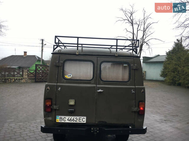 Зеленый УАЗ 452, объемом двигателя 2.4 л и пробегом 200 тыс. км за 2505 $, фото 3 на Automoto.ua