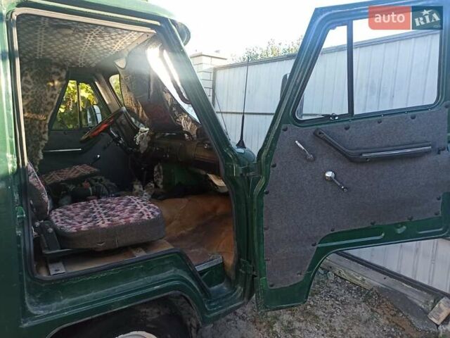 Зеленый УАЗ 452, объемом двигателя 2.4 л и пробегом 100 тыс. км за 3400 $, фото 8 на Automoto.ua