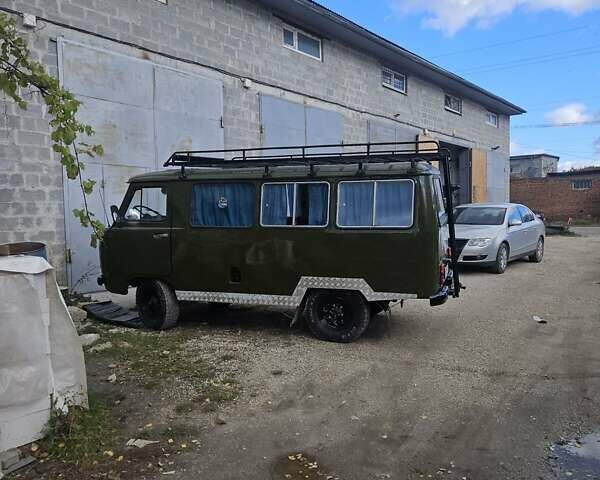 Зеленый УАЗ 452, объемом двигателя 2.45 л и пробегом 48 тыс. км за 5000 $, фото 25 на Automoto.ua