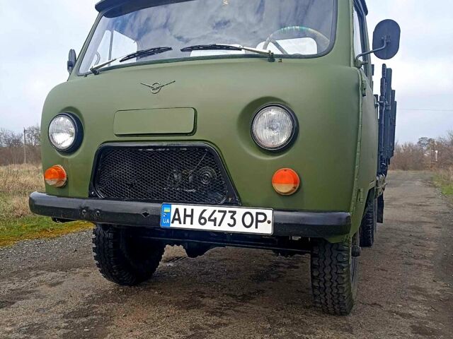 Зеленый УАЗ 452, объемом двигателя 2.4 л и пробегом 0 тыс. км за 1800 $, фото 2 на Automoto.ua