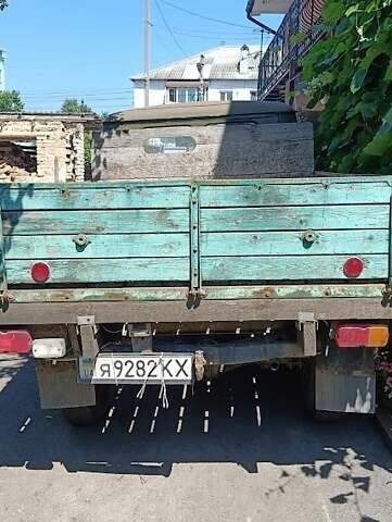 Зеленый УАЗ 452, объемом двигателя 0 л и пробегом 65 тыс. км за 1000 $, фото 1 на Automoto.ua