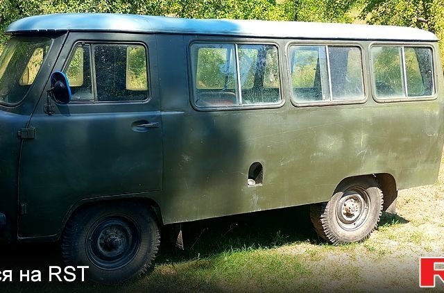 Зеленый УАЗ 452, объемом двигателя 2.4 л и пробегом 92 тыс. км за 2500 $, фото 8 на Automoto.ua