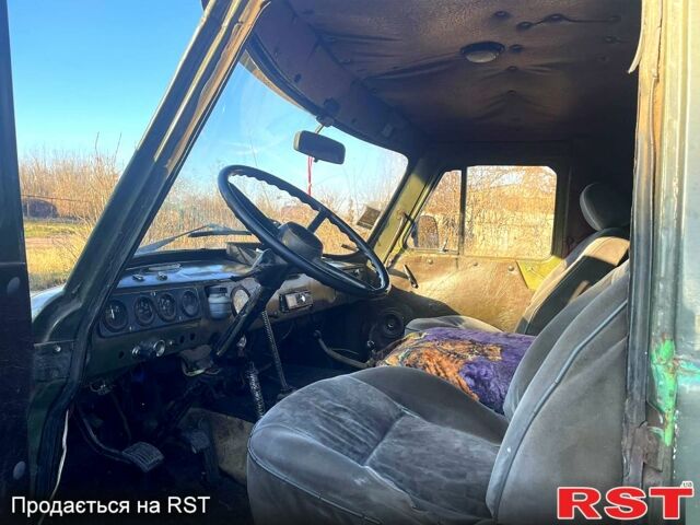 Зеленый УАЗ 452, объемом двигателя 2.4 л и пробегом 0 тыс. км за 1000 $, фото 3 на Automoto.ua