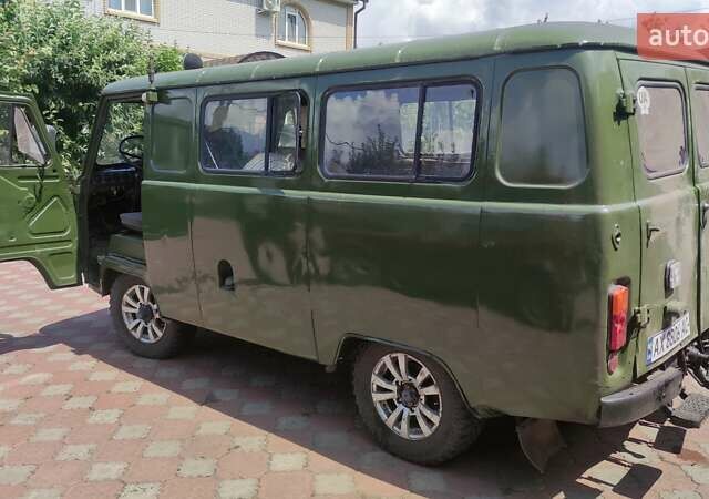 Зелений УАЗ 452В, об'ємом двигуна 0 л та пробігом 121 тис. км за 2500 $, фото 3 на Automoto.ua