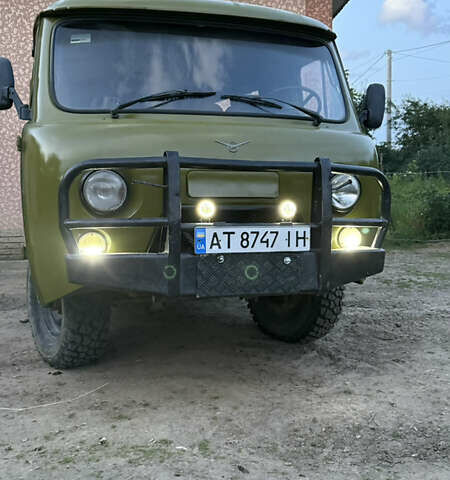 Зеленый УАЗ 452В, объемом двигателя 2.45 л и пробегом 89 тыс. км за 3999 $, фото 1 на Automoto.ua