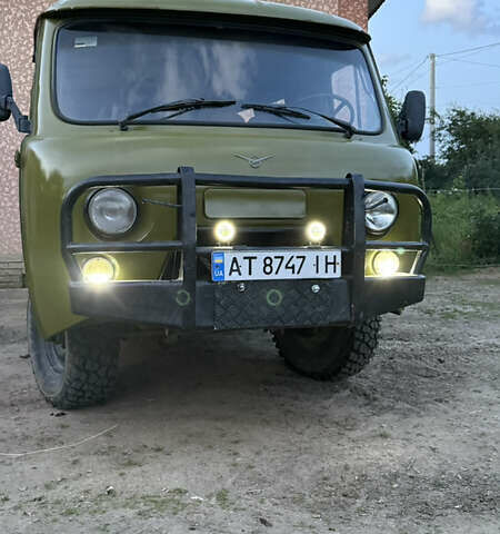 Зеленый УАЗ 452В, объемом двигателя 2.45 л и пробегом 89 тыс. км за 3999 $, фото 3 на Automoto.ua