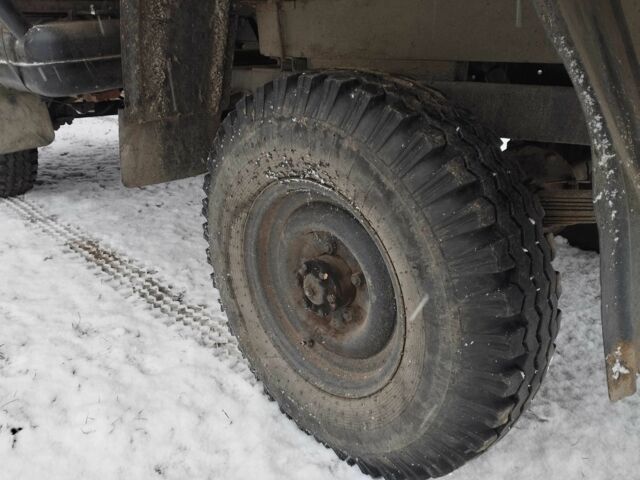 Зелений УАЗ 459, об'ємом двигуна 2.4 л та пробігом 57 тис. км за 1600 $, фото 9 на Automoto.ua