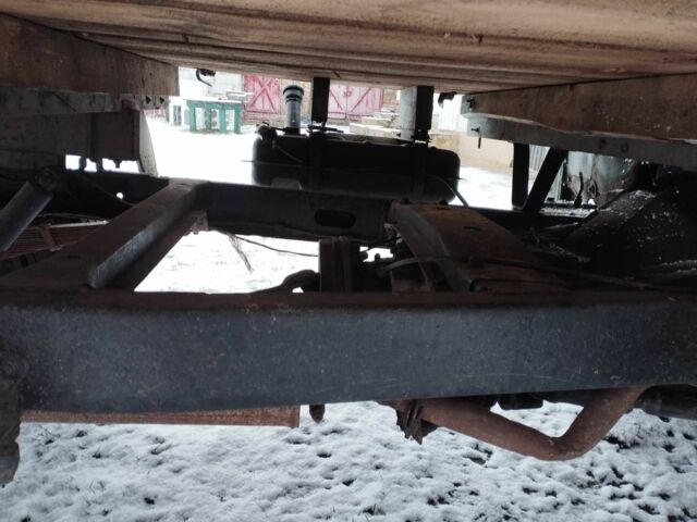 Зелений УАЗ 459, об'ємом двигуна 2.4 л та пробігом 57 тис. км за 1600 $, фото 4 на Automoto.ua