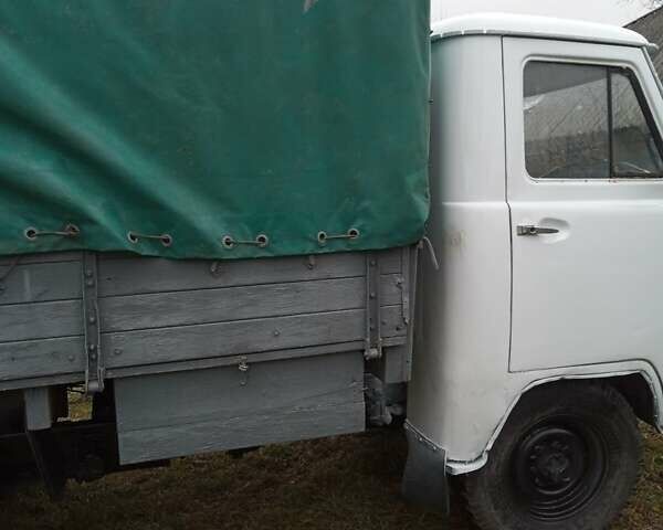 Белый УАЗ 469, объемом двигателя 2 л и пробегом 10 тыс. км за 1850 $, фото 4 на Automoto.ua