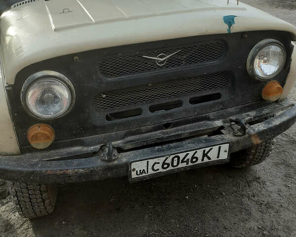 Бежевий УАЗ 469, об'ємом двигуна 2.4 л та пробігом 120 тис. км за 1550 $, фото 1 на Automoto.ua