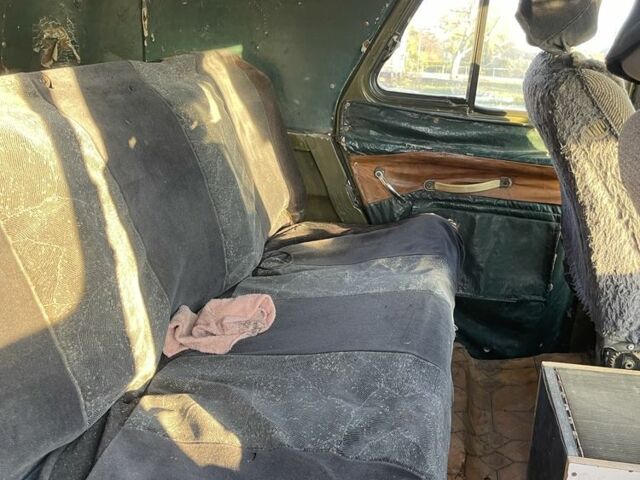 Бежевый УАЗ 469, объемом двигателя 2.4 л и пробегом 100 тыс. км за 1429 $, фото 5 на Automoto.ua