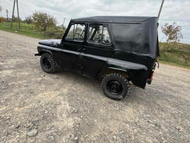 Чорний УАЗ 469, об'ємом двигуна 2.4 л та пробігом 150 тис. км за 2000 $, фото 8 на Automoto.ua