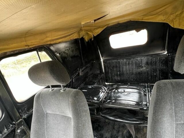 Чорний УАЗ 469, об'ємом двигуна 2.4 л та пробігом 150 тис. км за 2000 $, фото 7 на Automoto.ua