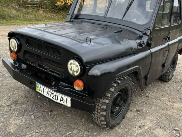 Чорний УАЗ 469, об'ємом двигуна 2.4 л та пробігом 150 тис. км за 2000 $, фото 2 на Automoto.ua