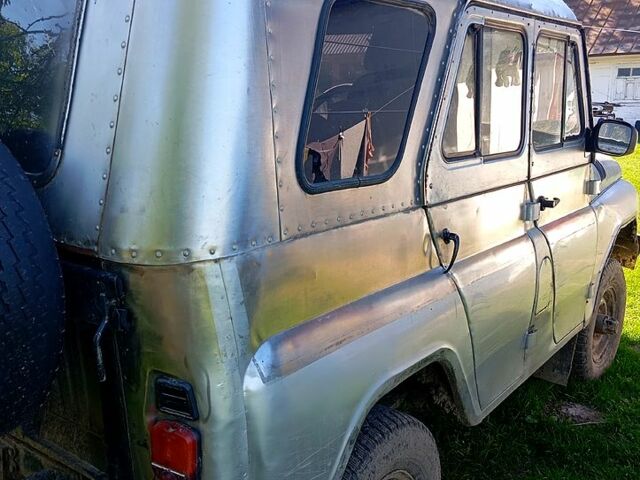 Серый УАЗ 469, объемом двигателя 2.4 л и пробегом 160 тыс. км за 3300 $, фото 3 на Automoto.ua